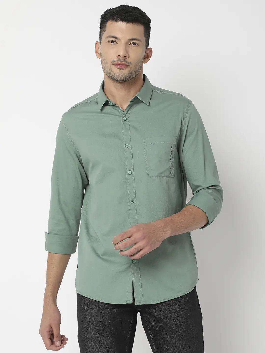 Spykar Men Sage Green Cotton Slim Fit Plain Shirt