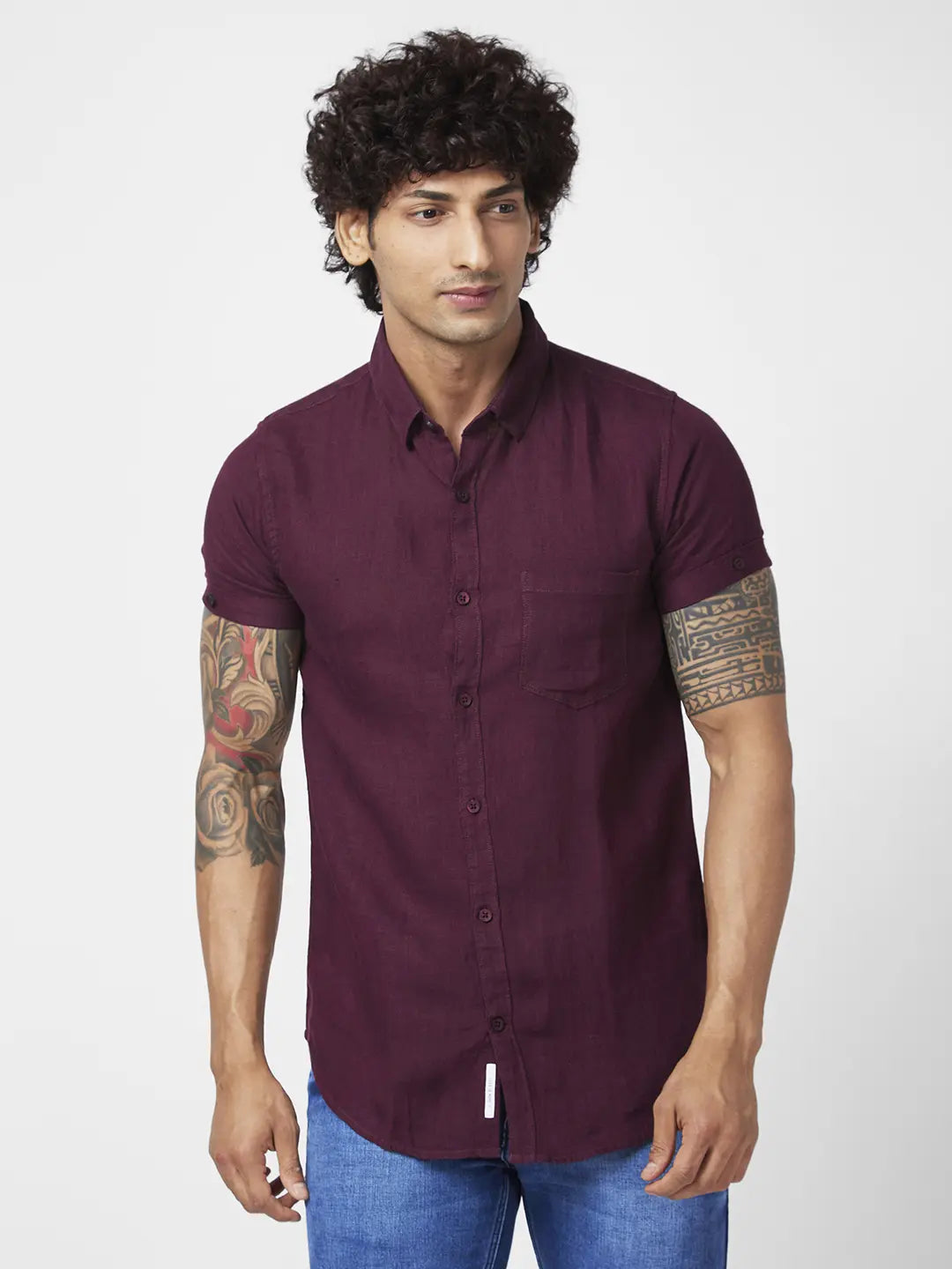 Spykar Men Wine Red Linen Regular Slim Fit Half Sleeve Casual Plain Shirt