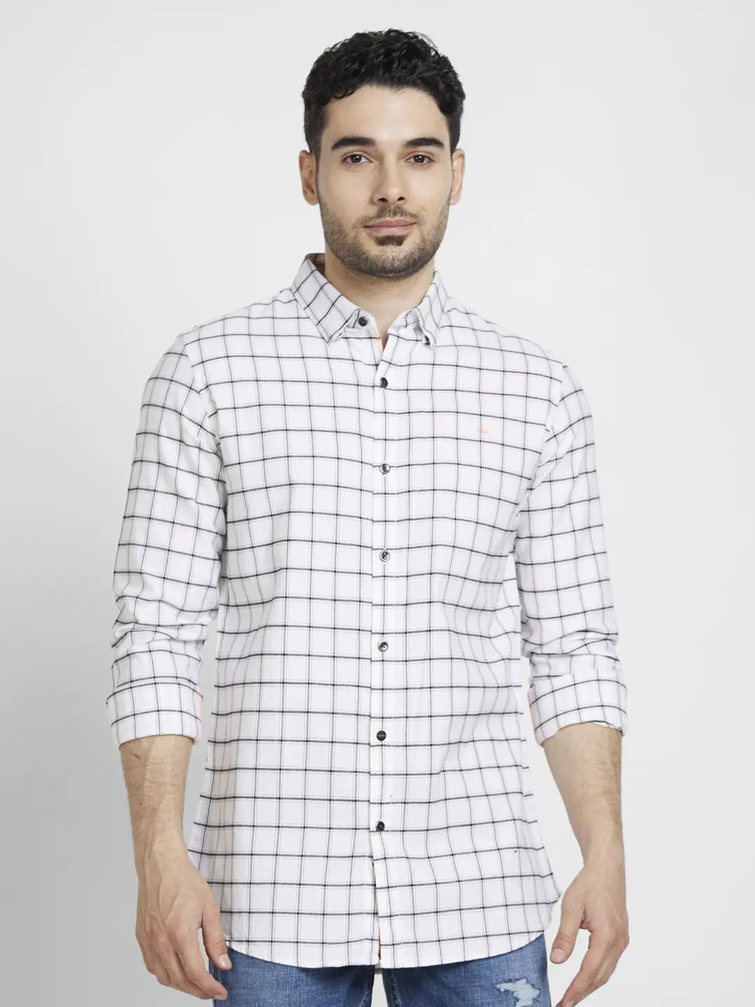 Spykar Men White Cotton Regular Slim Fit Full Sleeve Checkered Shirt