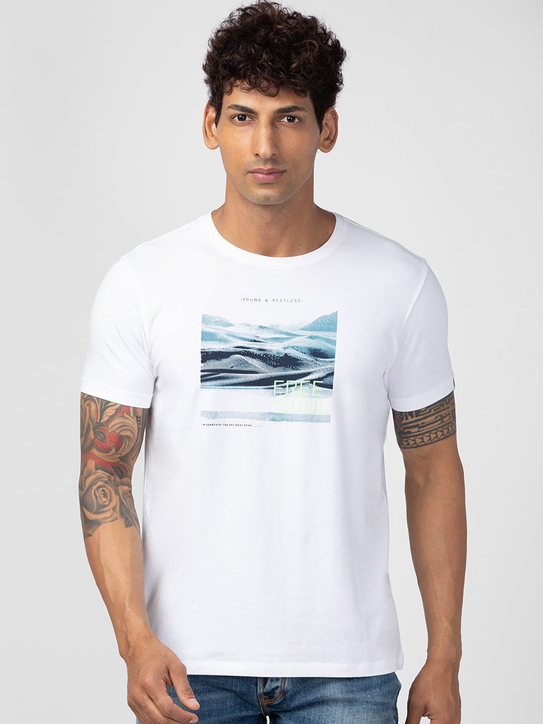 Spykar Men White Cotton Regular Fit Half Sleeve Printed T-Shirt