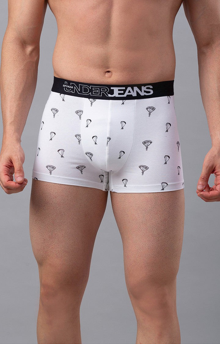 Underjeans By Spykar Men White Printed Trunks