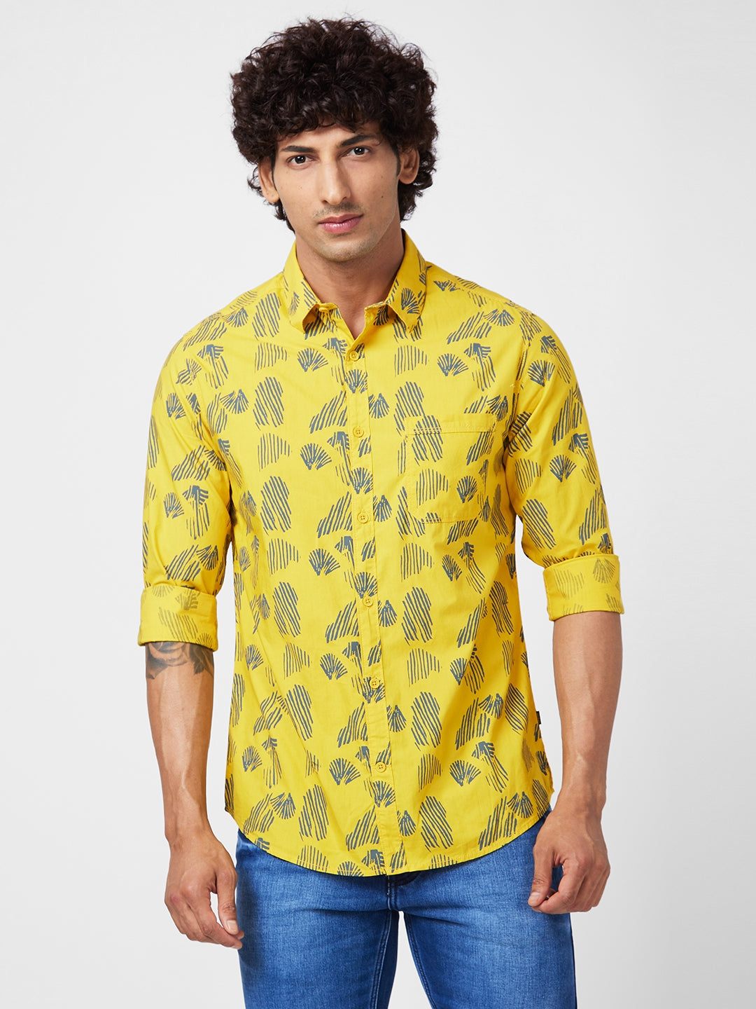 Spykar Men Sulphur Yellow Cotton Slim Fit Printed Shirt