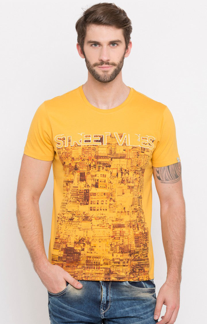 Spykar Yellow Printed Slim Fit Men T-Shirts