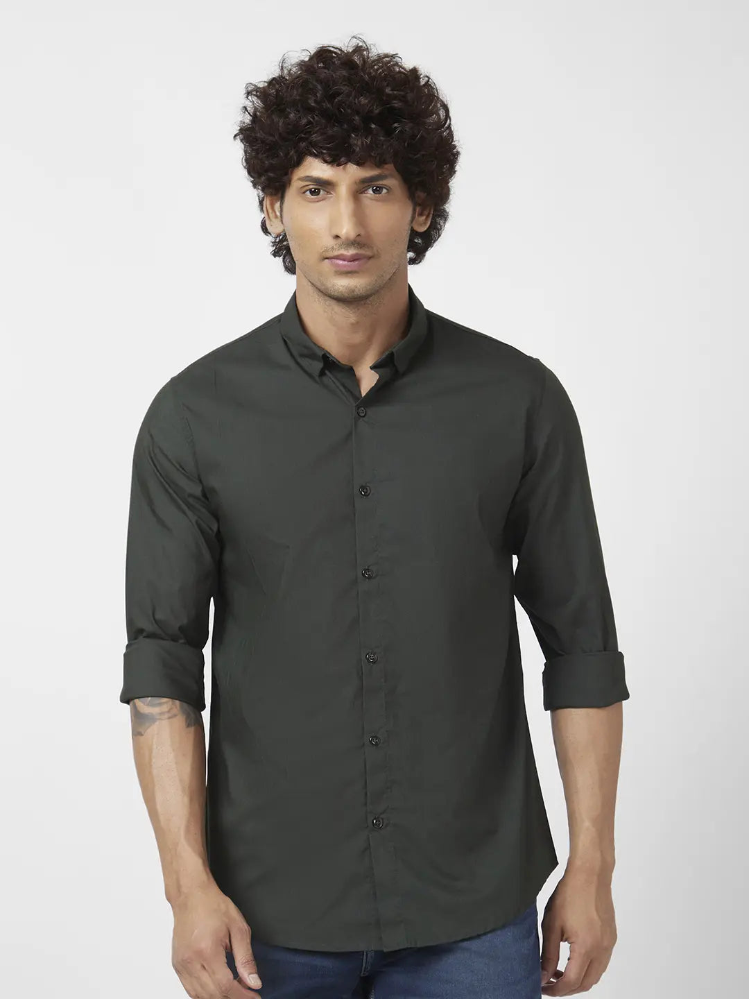 Spykar Men Bottle Green Dyed Regular Slim Fit Full Sleeve Plain Shirt