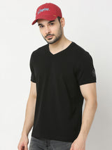 Men Maroon & Blue Solid Cap