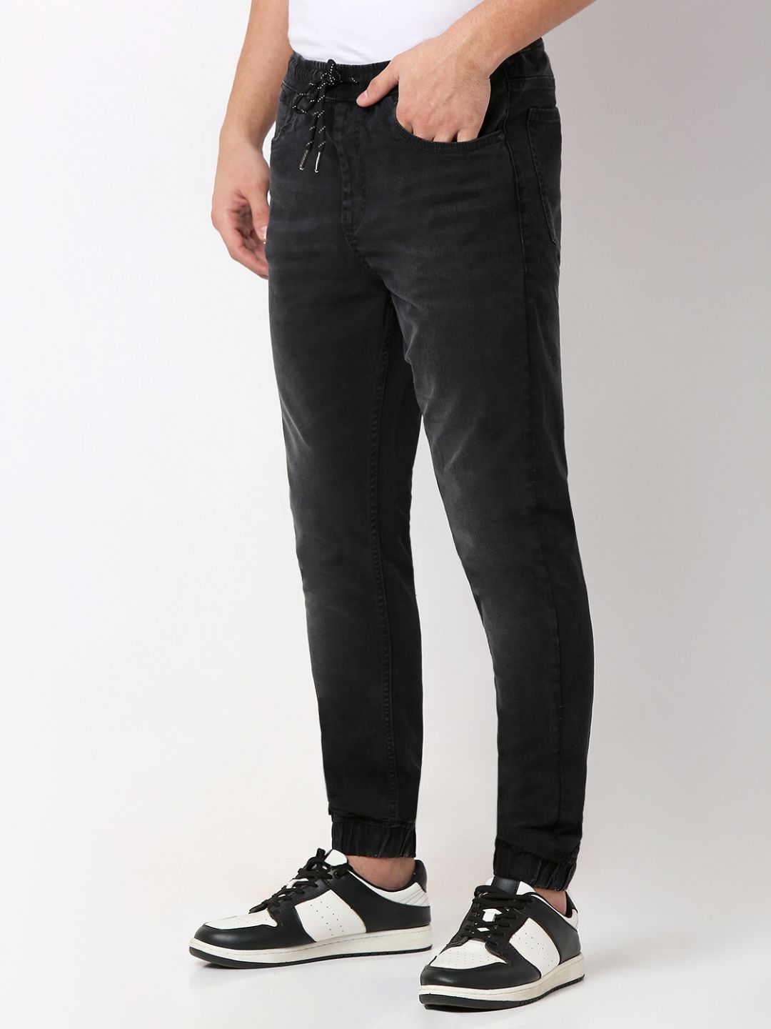 Men Jeans Low Distress Light Fade Mid-Rise