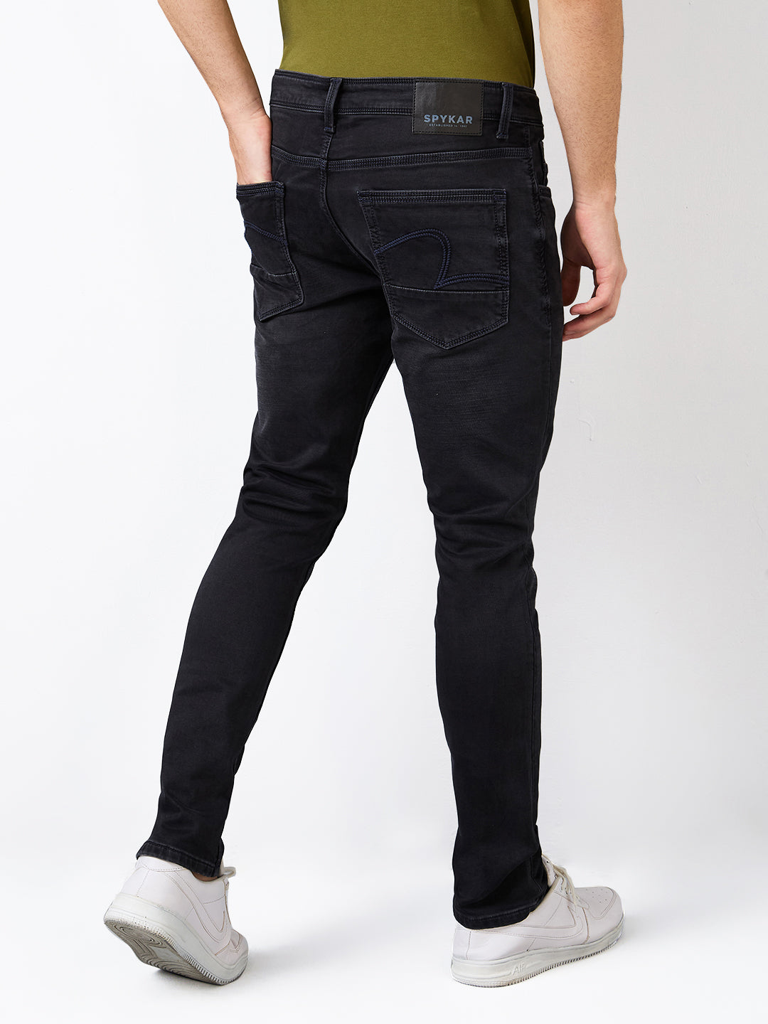 Spykar Slim Fit Low Rise Cotton Jeans For Men