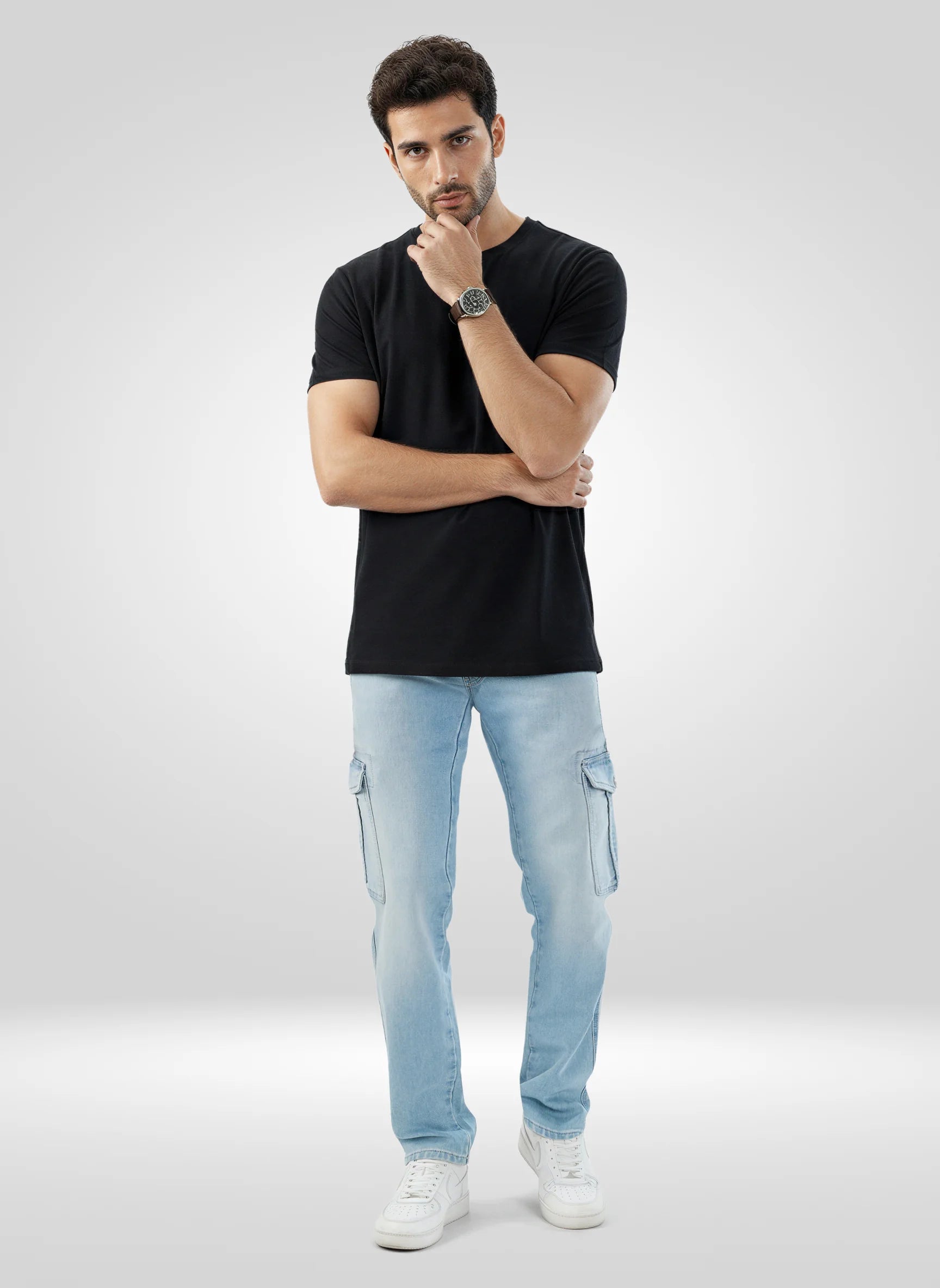 Men Light Blue Solid Regular Fit Mid Rise Jeans