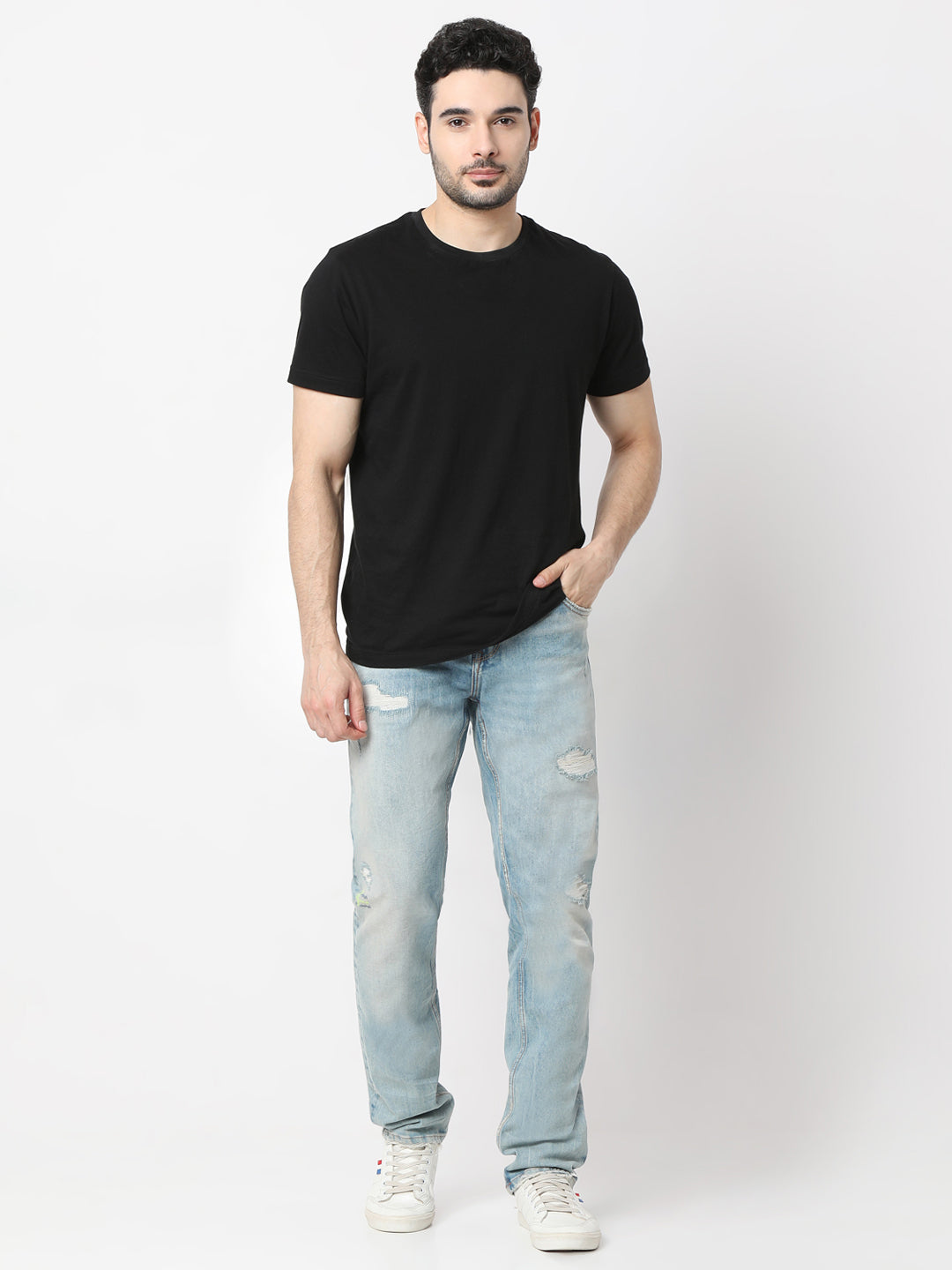 Spykar Cotton Relaxed Fit Highly Distressed Heavy Fade Stretchable Jeans For Men