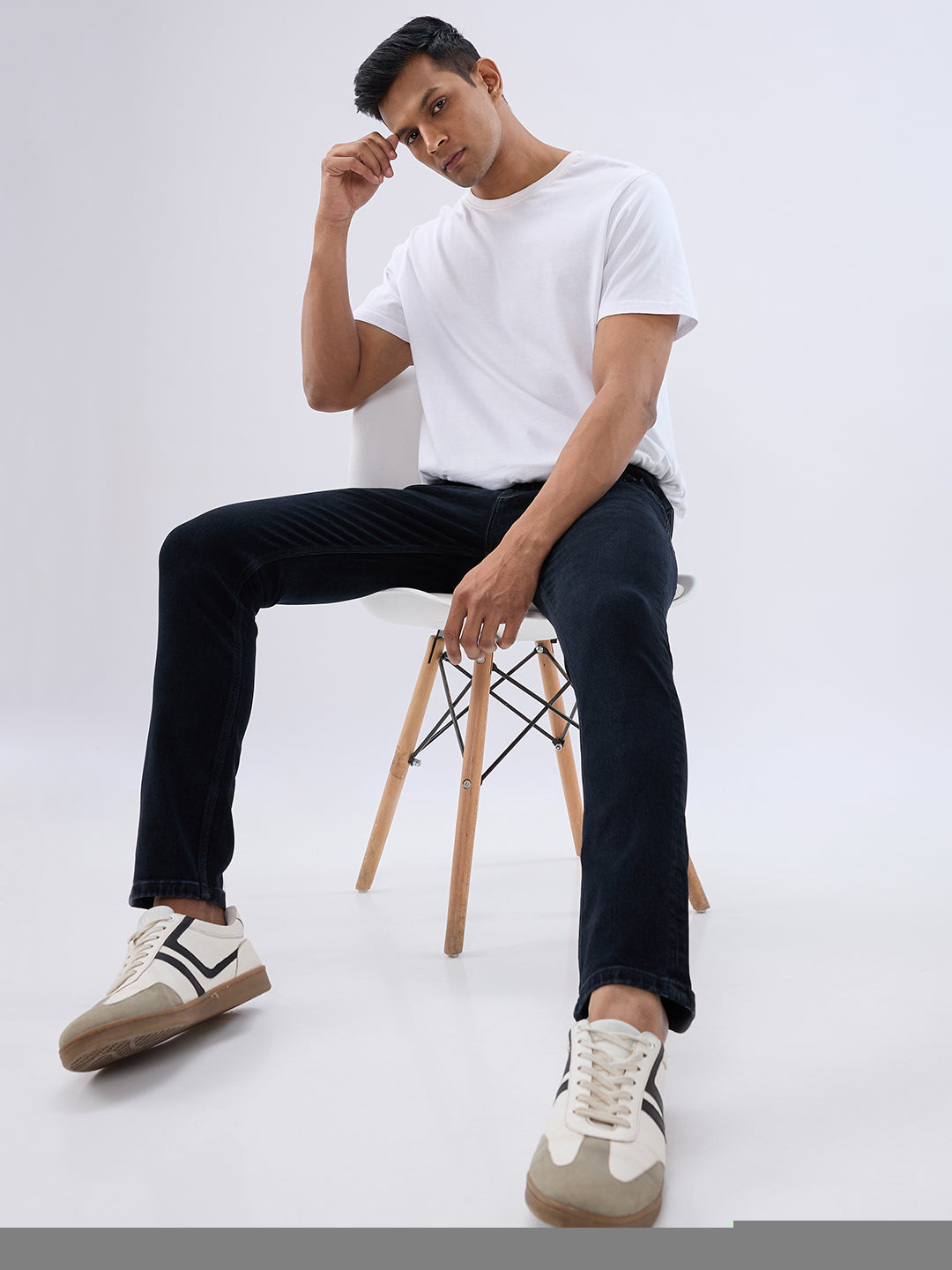 Men Kano Jeans Slim Fit Black Low Rise