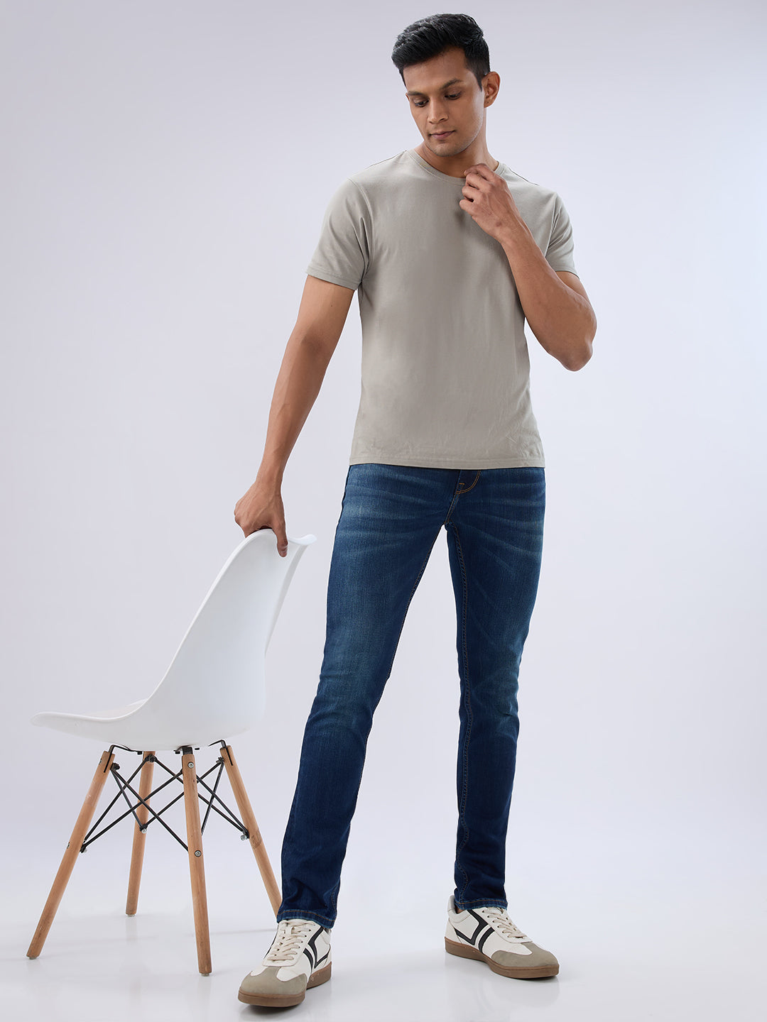 Spykar Dark Blue Slim Fit Low Rise Jeans For Men