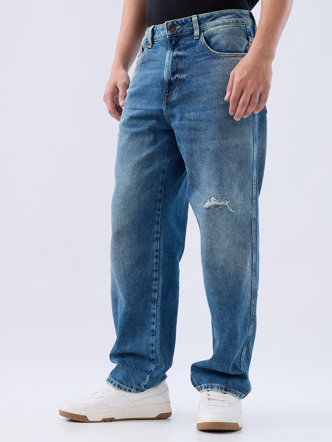 Spykar Mid Blue Loose Fit Low Rise Jeans For Men