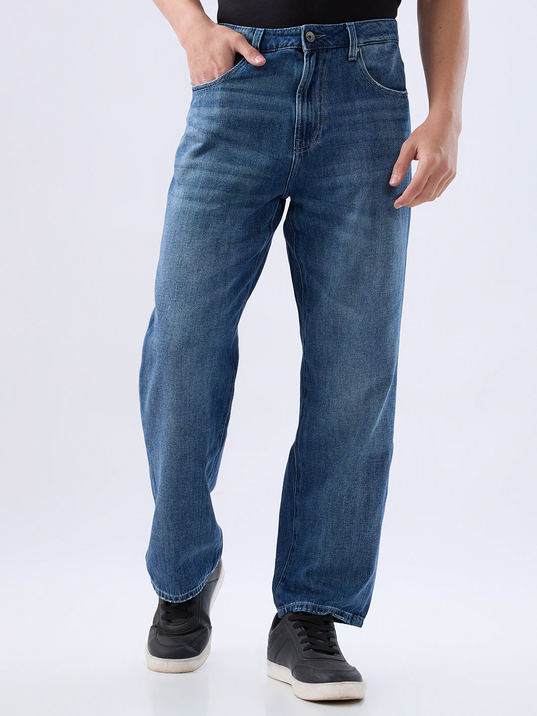 Spykar Dark Blue Loose Fit Low Rise Jeans For Men