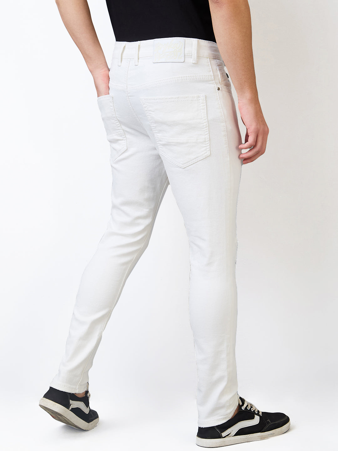 Spykar Slim Fit Mid Rise Cotton Stretch Jeans For Men