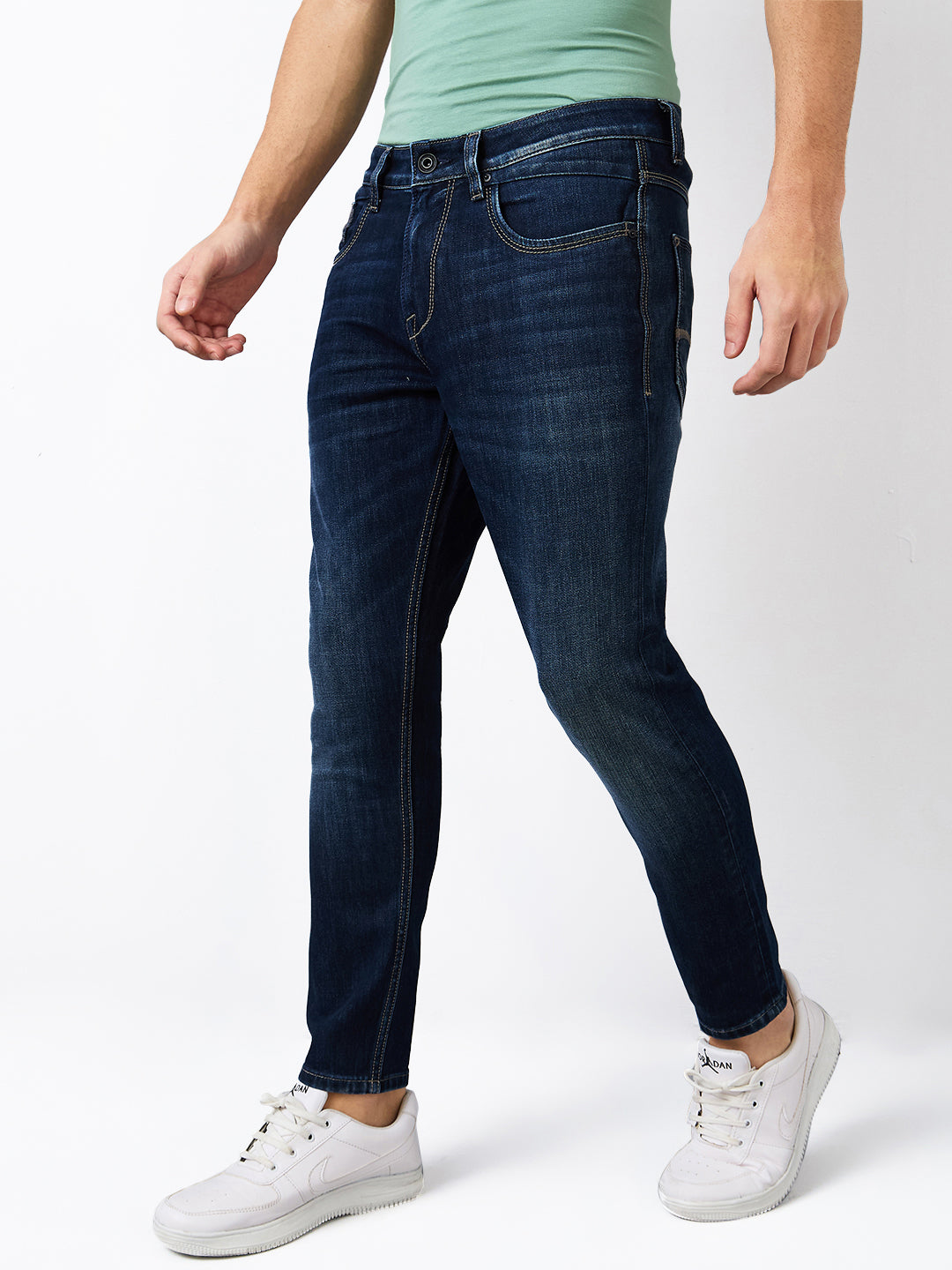 Spykar Slim Fit Mid Rise Cotton Stretch Jeans For Men