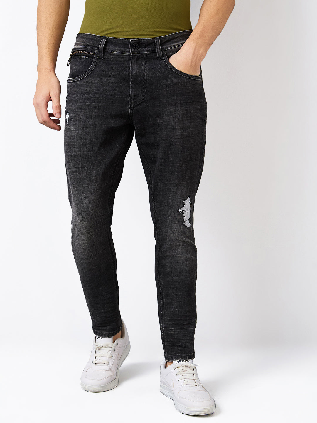 Spykar Slim Fit Mid Rise Cotton Jeans For Men