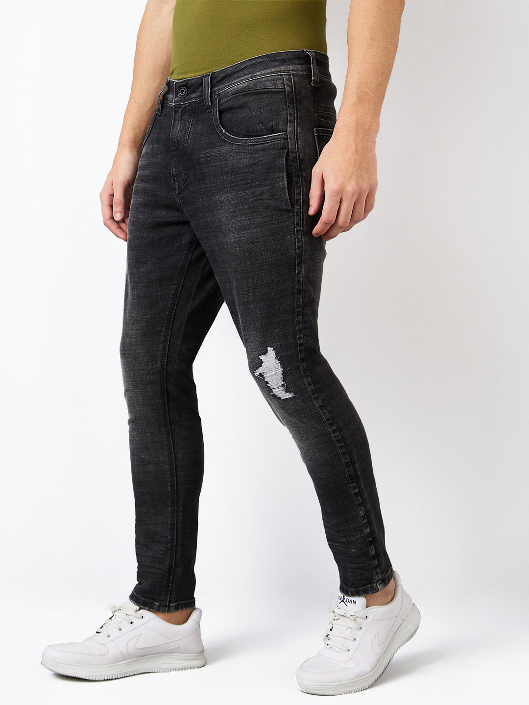 Spykar Slim Fit Mid Rise Cotton Jeans For Men