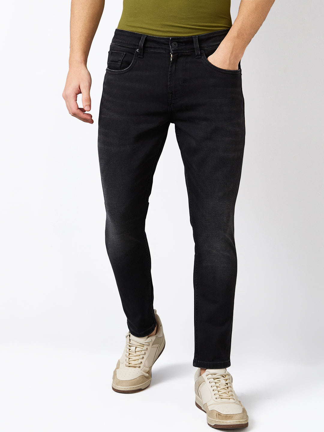 Spykar Slim Fit Mid Rise Cotton Jeans For Men