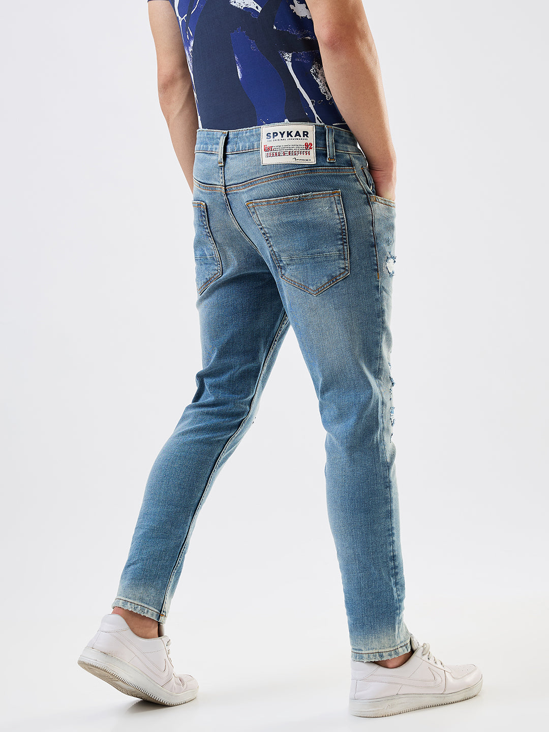 Spykar Slim Fit Mid Rise Cotton Jeans For Men