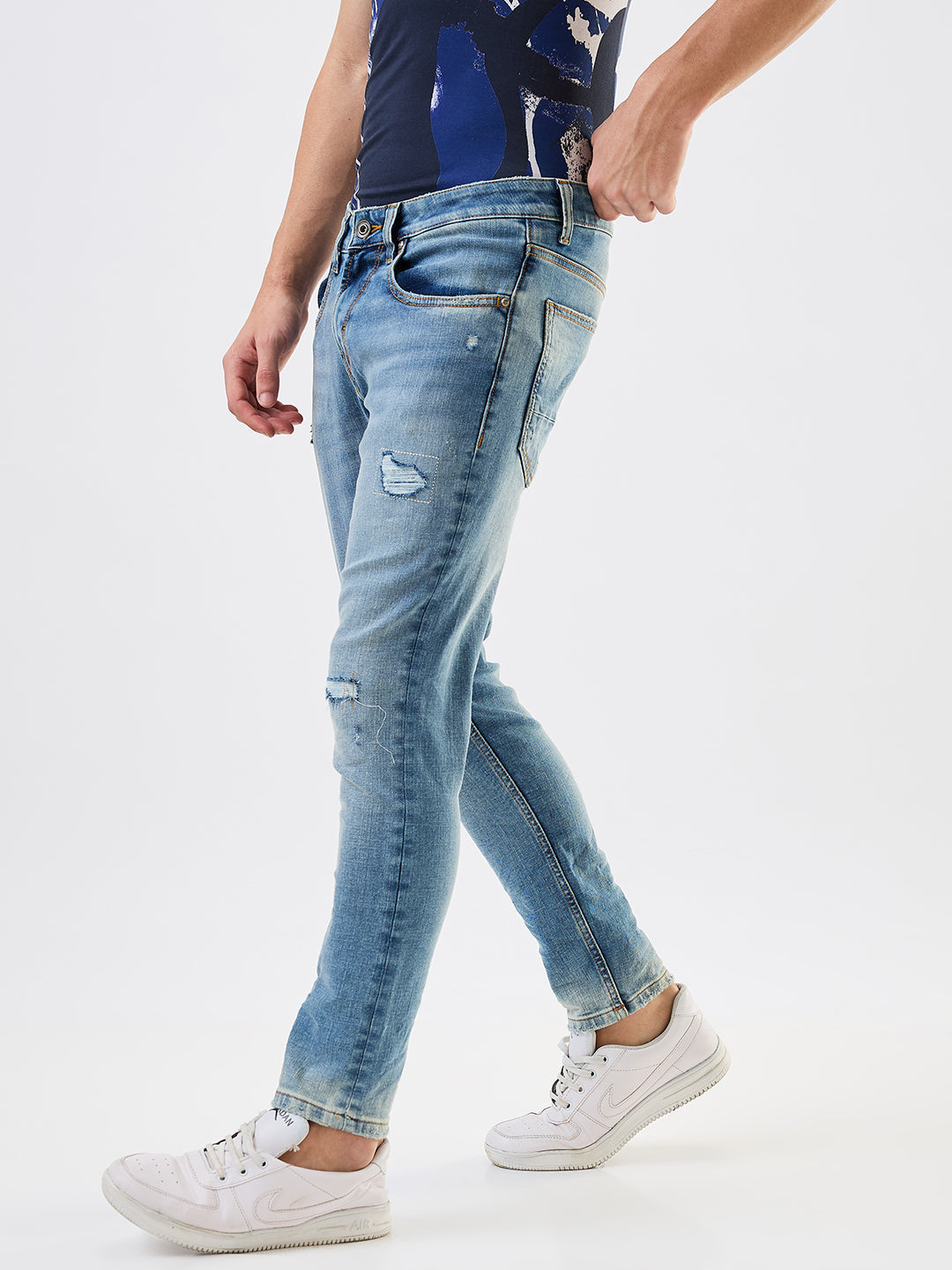 Spykar Slim Fit Mid Rise Cotton Jeans For Men