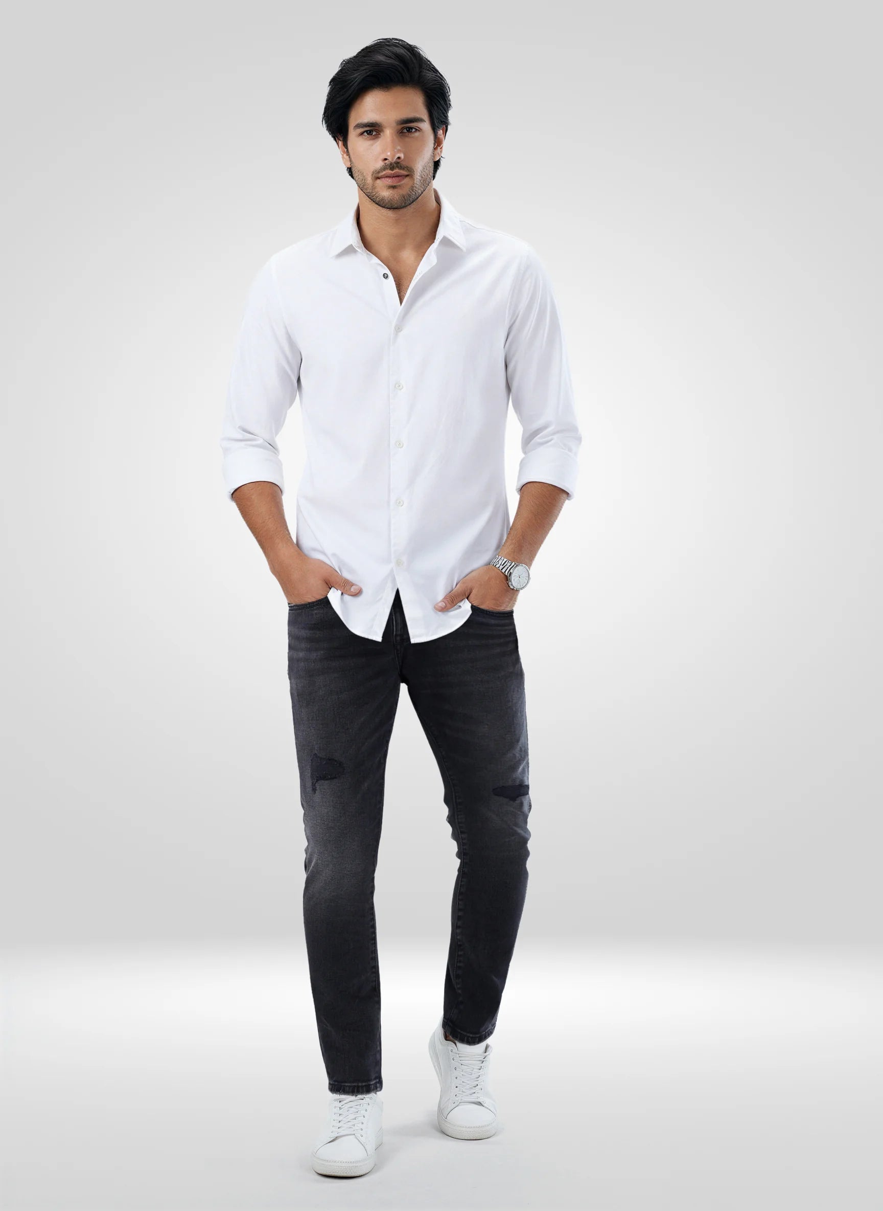 Men Black Solid Slim Fit Mid Rise Jeans