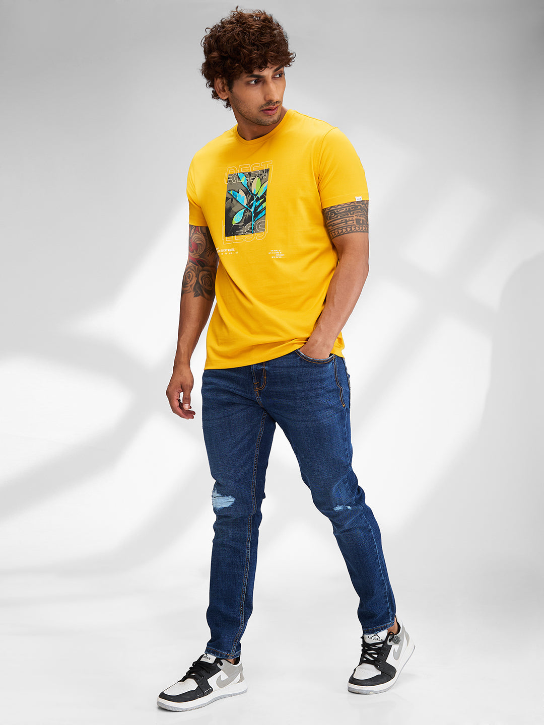 Spykar Blue Slim Fit Mid Rise Jeans For Men