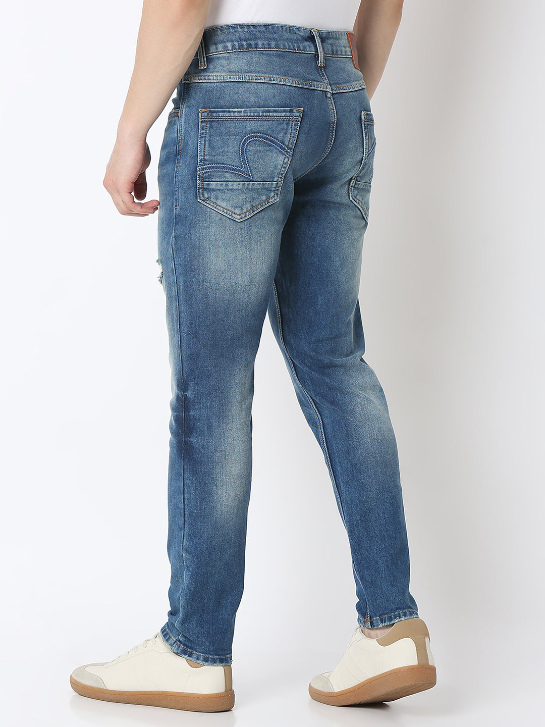 Spykar Mid Blue Mid Rise Slim Fit Jeans For Men