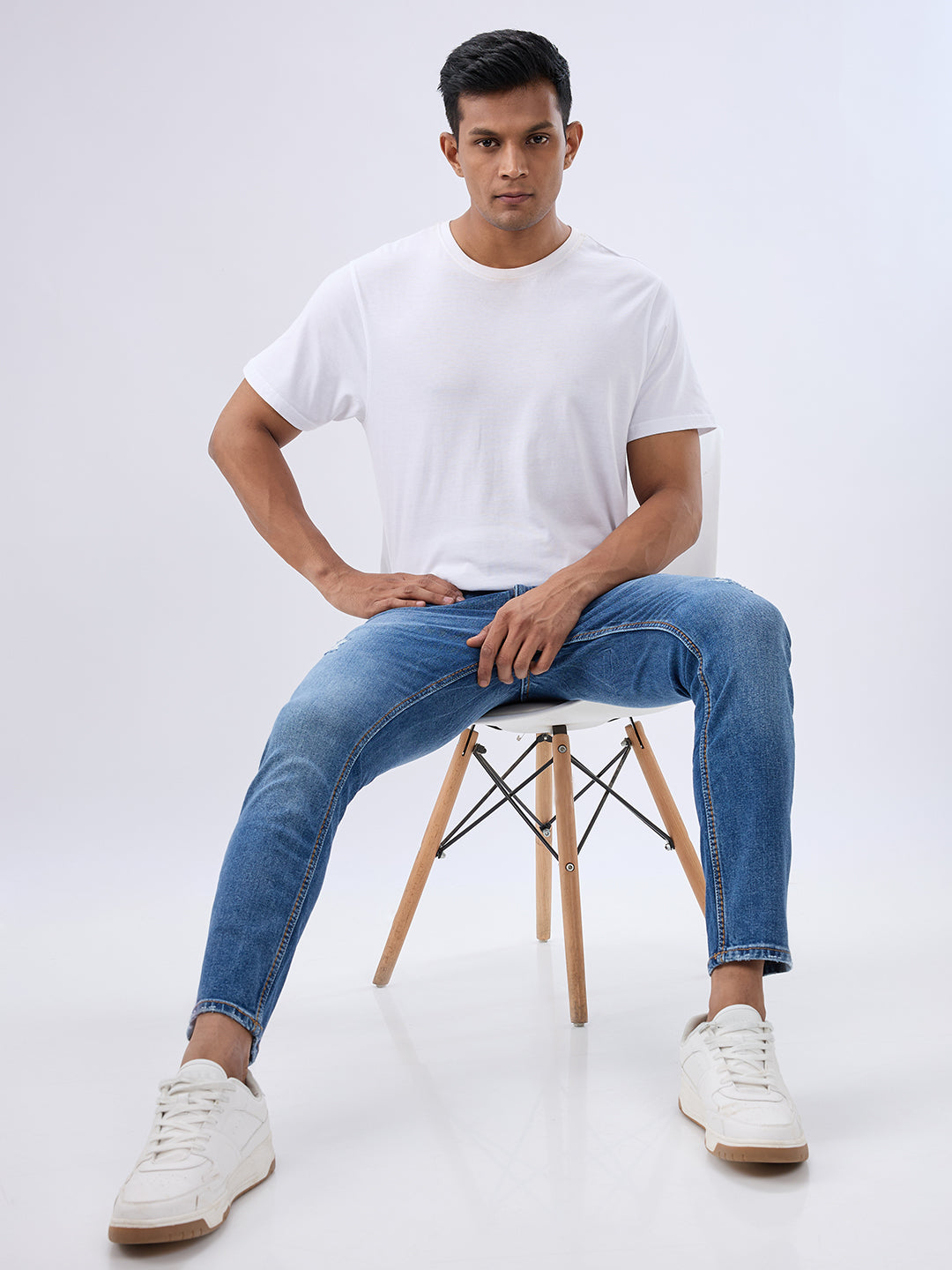 Spykar Mid Blue Slim Fit Mid Rise Jeans For Men