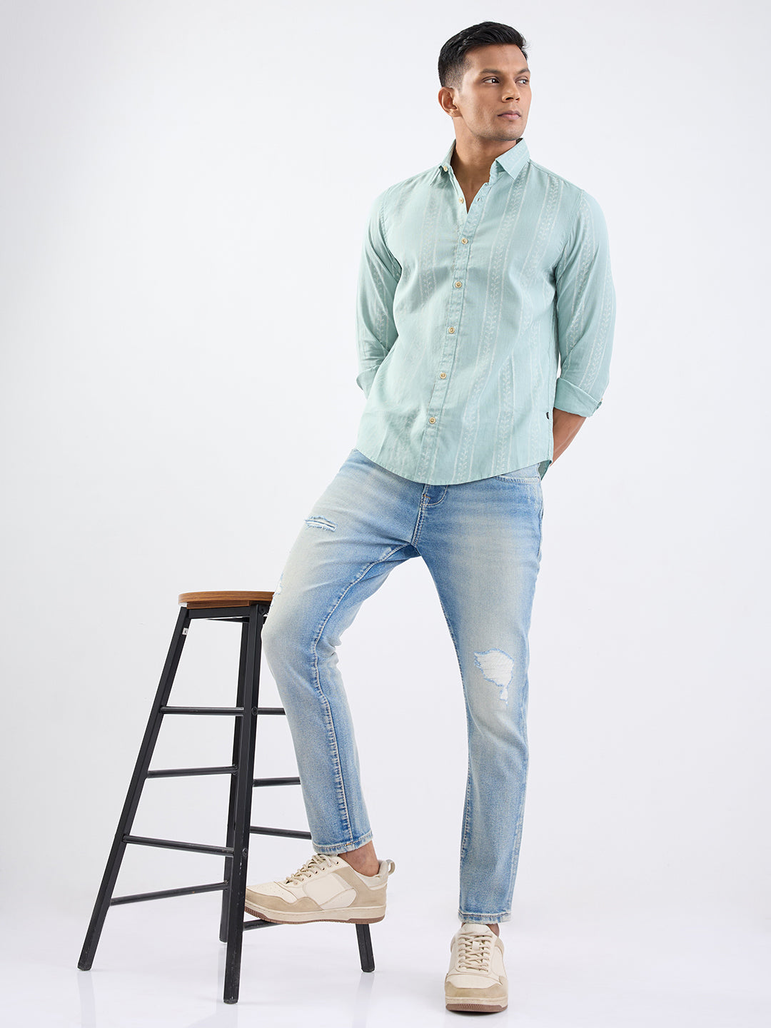 Spykar Light Blue Mid Rise Slim Fit Casual Jeans For Men