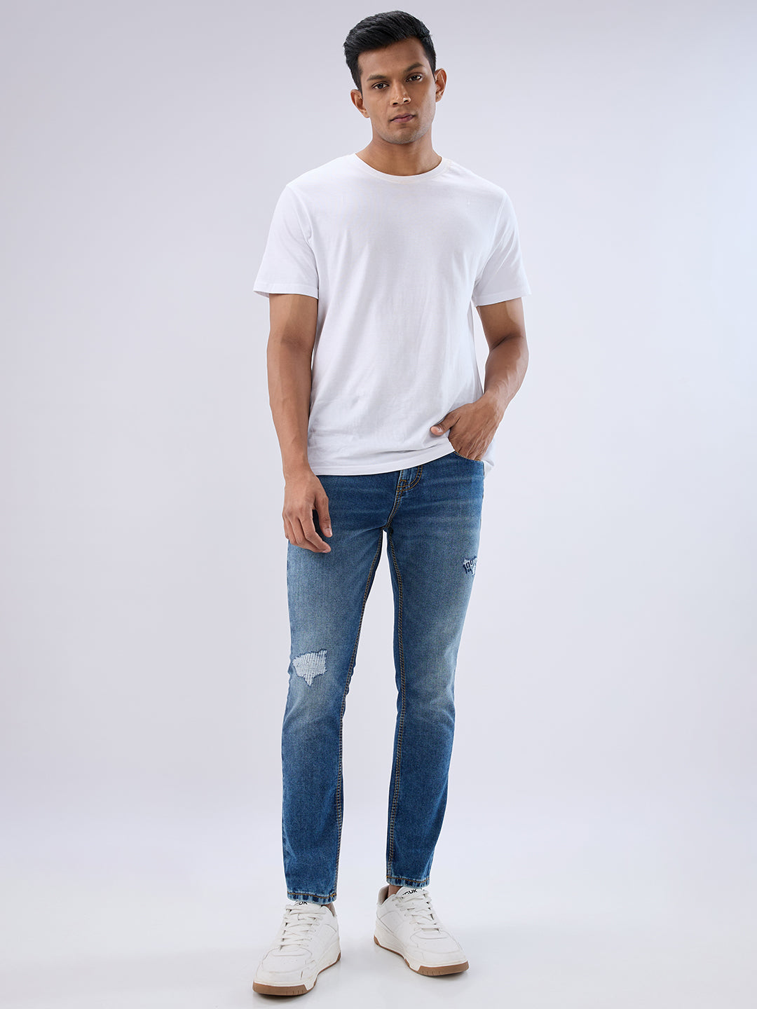 Spykar Mid Blue Slim Fit Mid Rise Jeans For Men