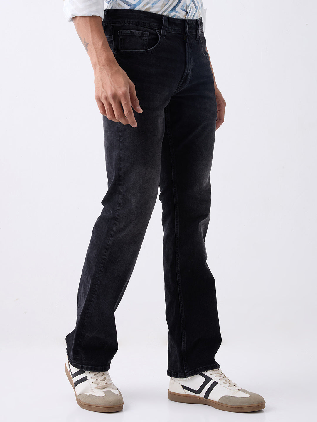 Spykar Black Mid Rise Boot Cut Casual Jeans For Men