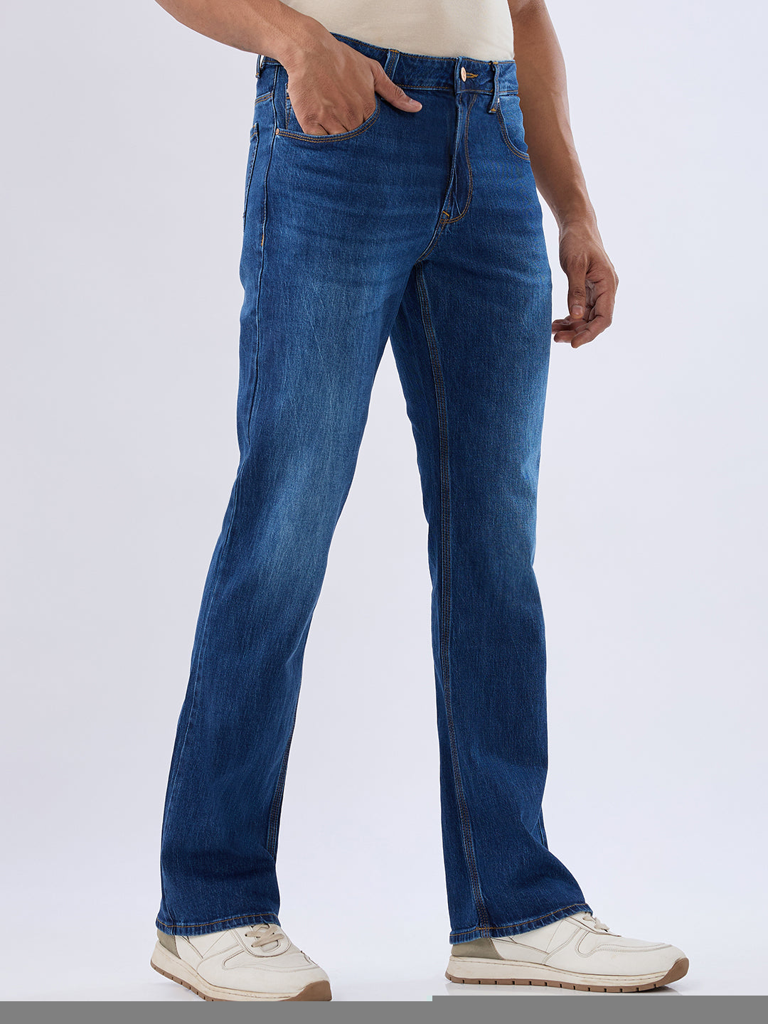 Spykar Mid Blue Regular Fit Mid Rise Jeans For Men
