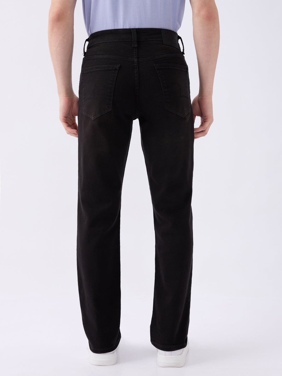 Spykar Carbon Black Mid Rise Comfort Fit Casual Jeans For Men