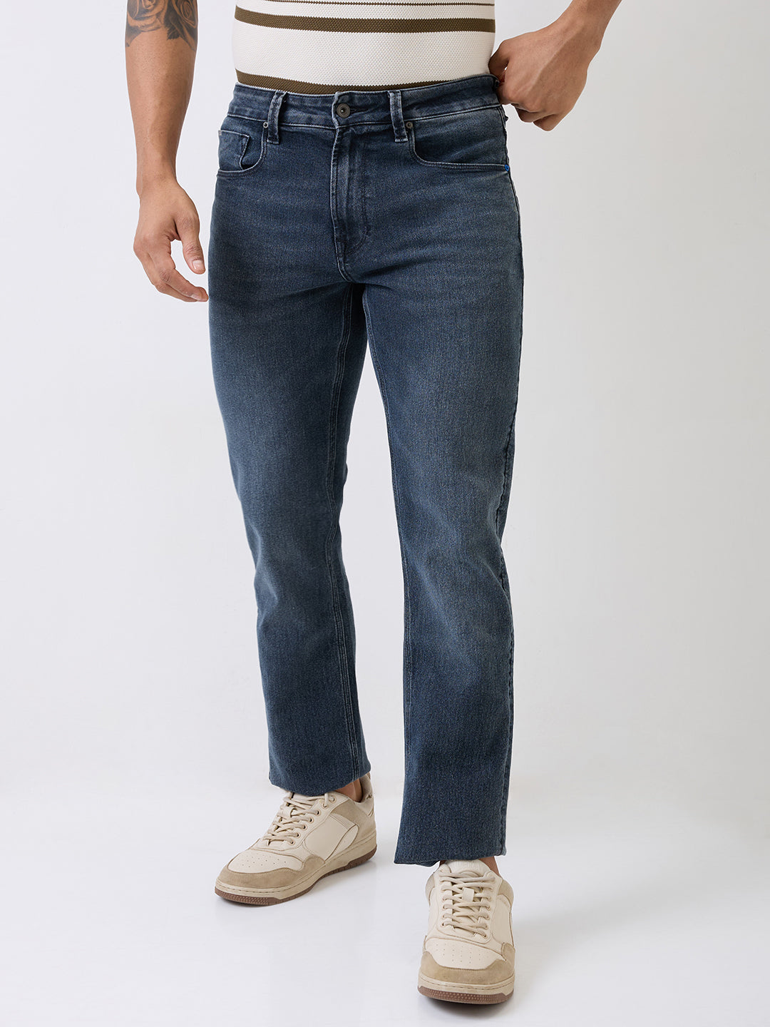 Spykar Grey Mid Rise Comfort Fit Casual Jeans For Men