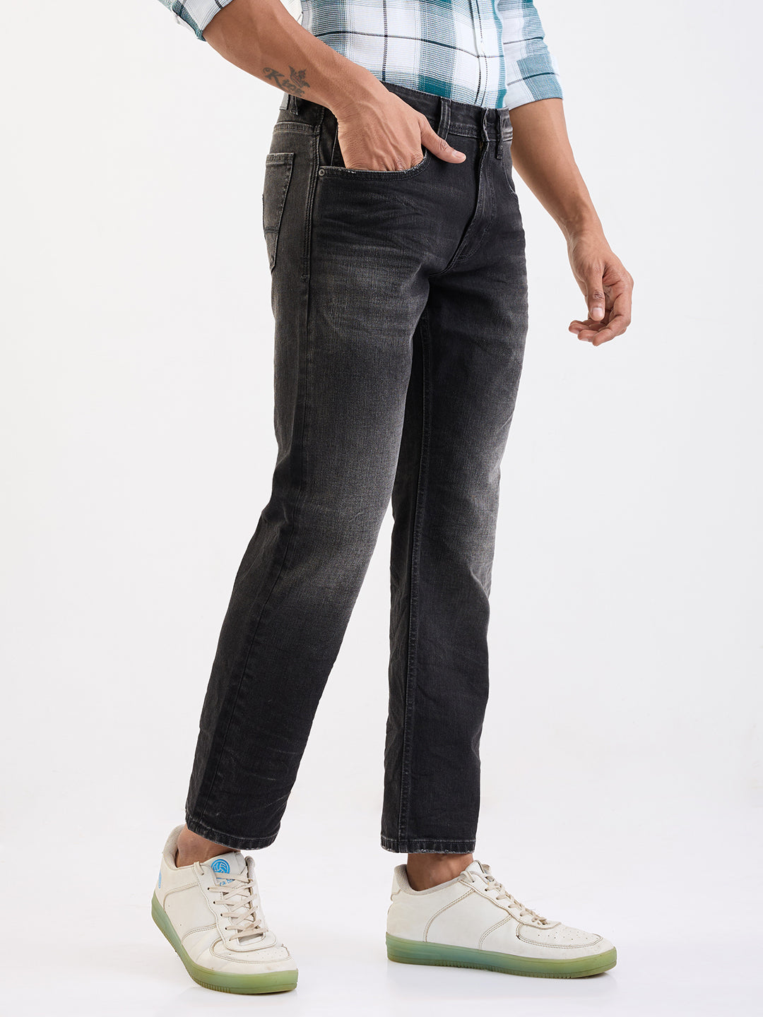 Men Jeans Relaxed Fit Black Mid Rise