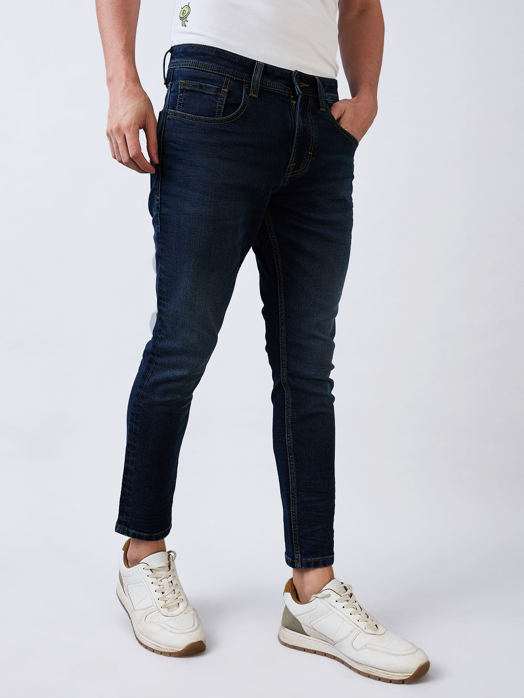 Spykar Slim Fit Mid Rise Cotton Jeans For Men