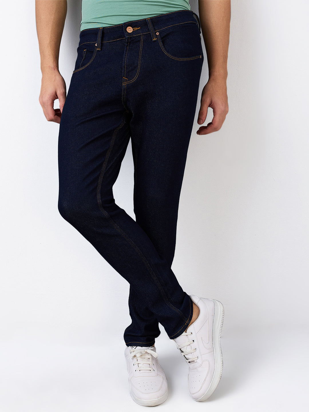 Spykar Slim Fit Mid Rise Cotton Jeans For Men