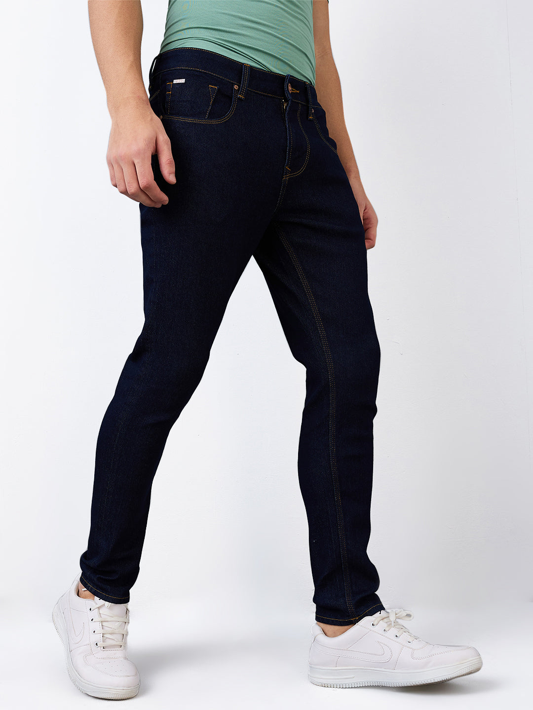 Spykar Slim Fit Mid Rise Cotton Jeans For Men