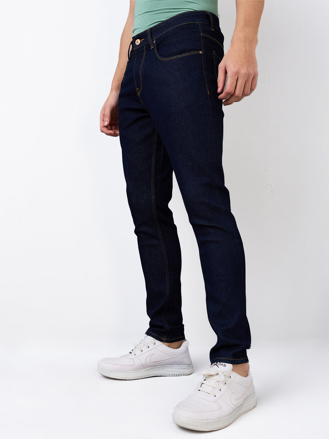 Spykar Slim Fit Mid Rise Cotton Jeans For Men