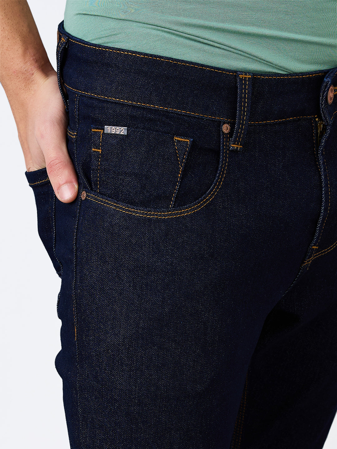Spykar Slim Fit Mid Rise Cotton Jeans For Men