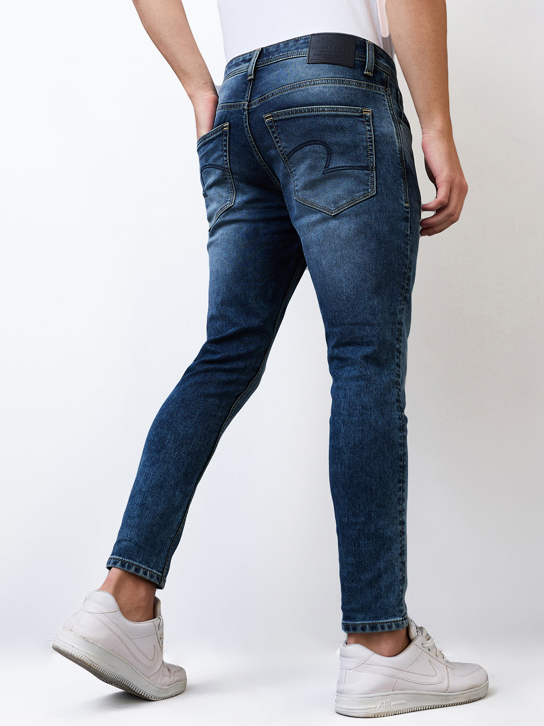 Spykar Slim Fit Mid Rise Cotton Jeans For Men