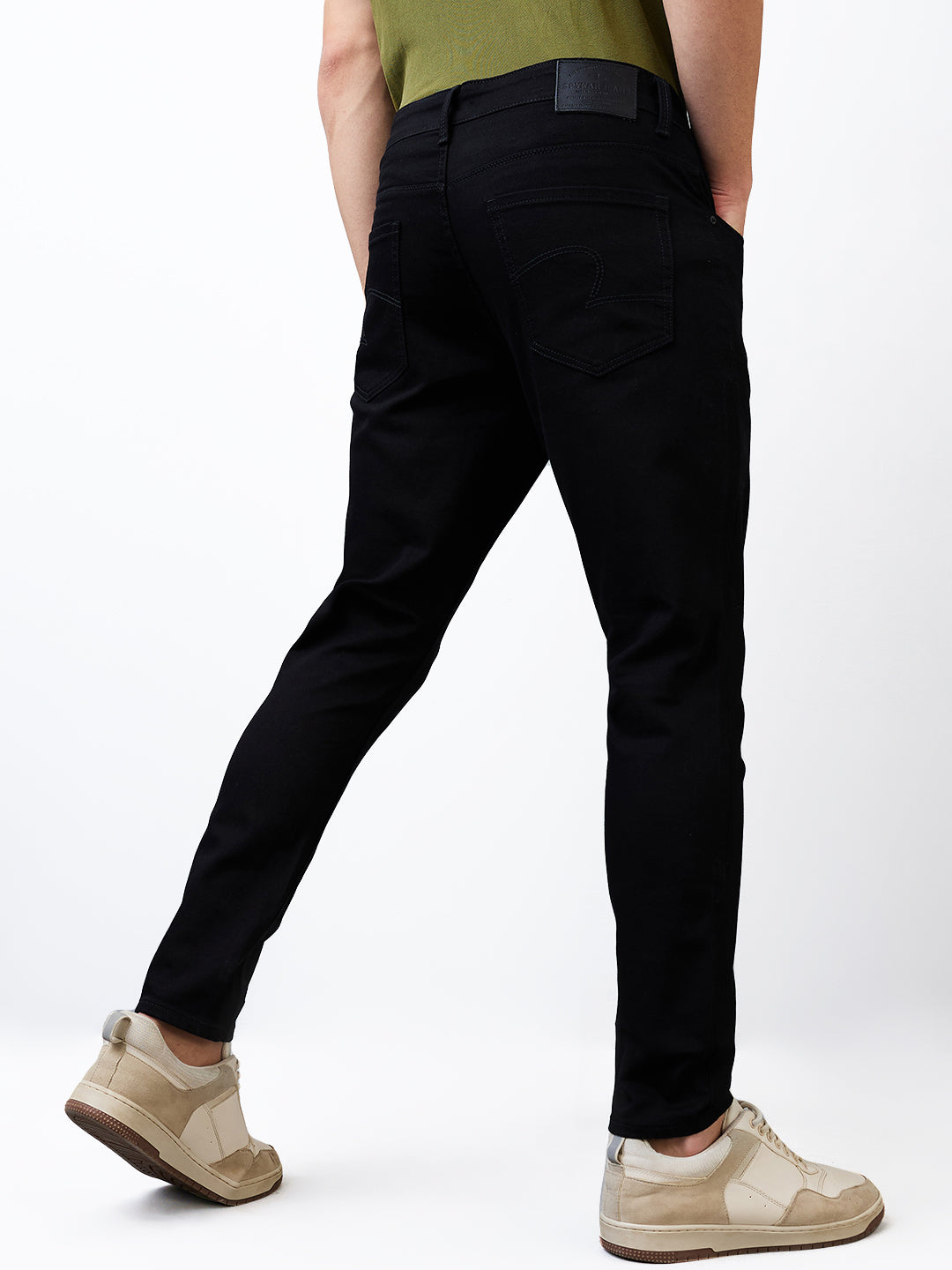 Spykar Slim Fit Mid Rise Cotton Jeans For Men