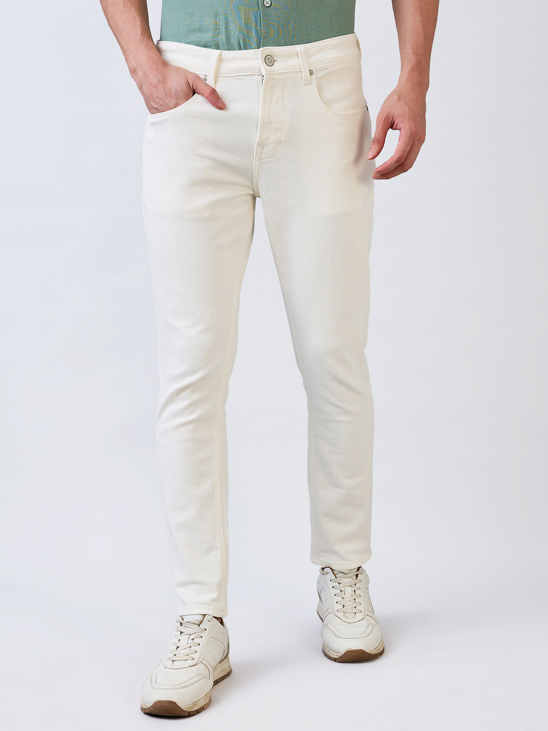 Spykar Slim Fit Mid Rise Cotton Jeans For Men