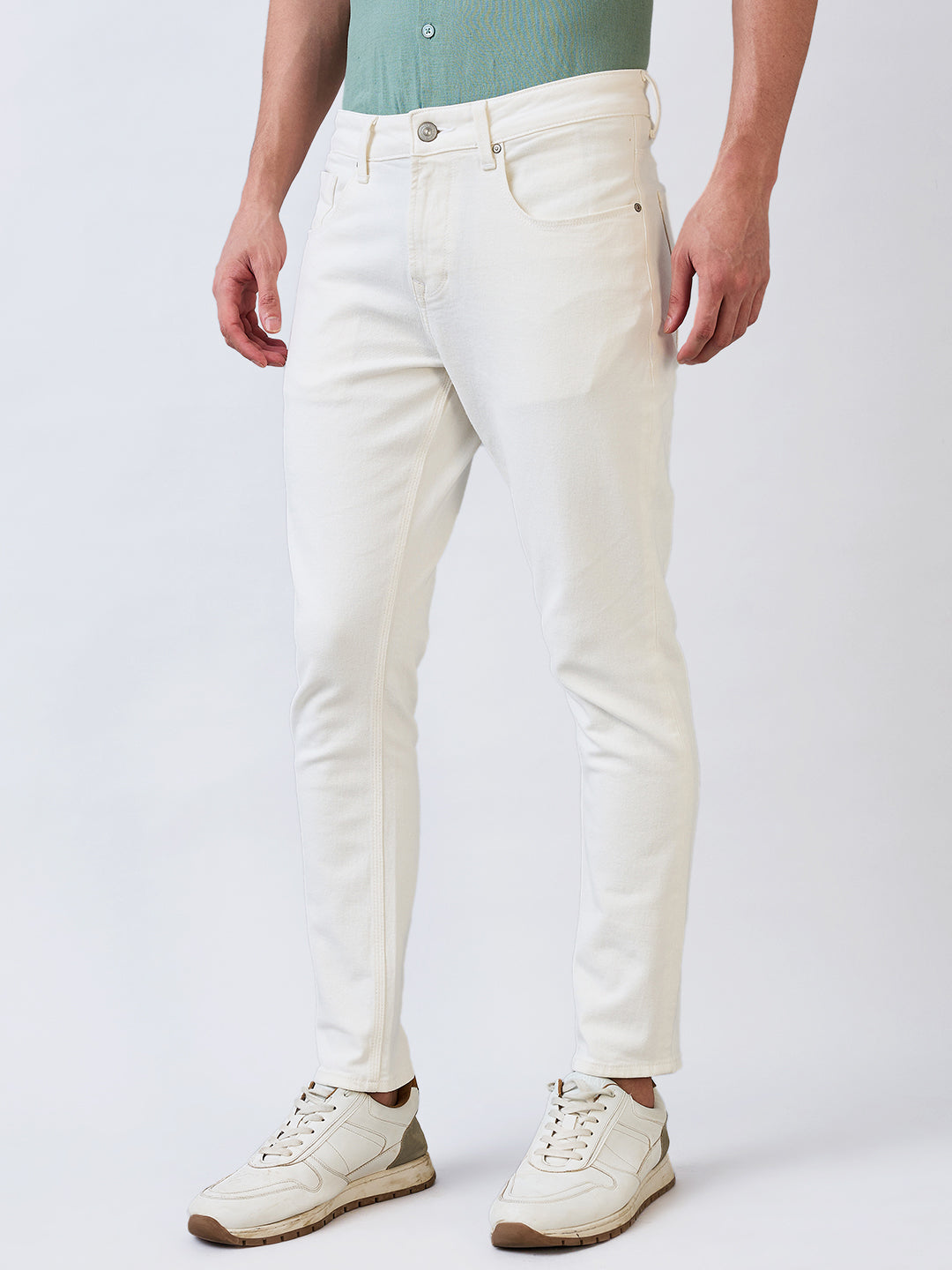 Spykar Slim Fit Mid Rise Cotton Jeans For Men