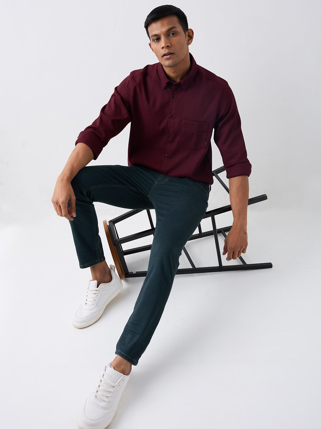 Spykar Green Mid Rise Slim Fit Casual Jeans For Men