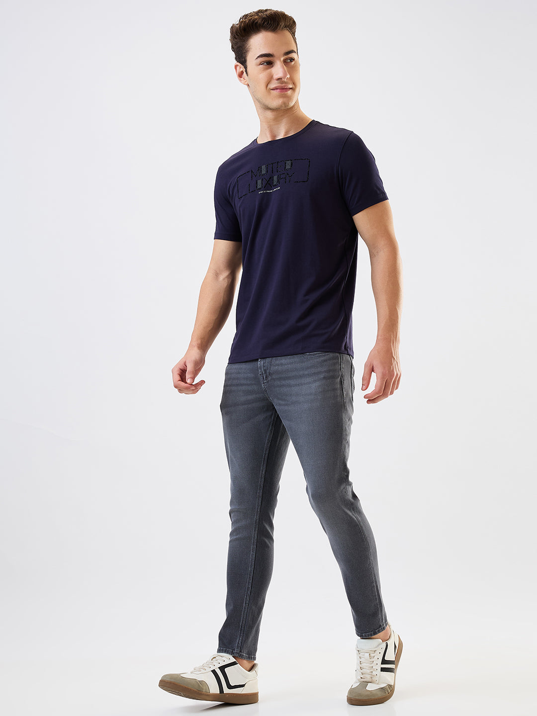 Spykar Slim Fit Mid Rise Cotton Stretch Jeans For Men