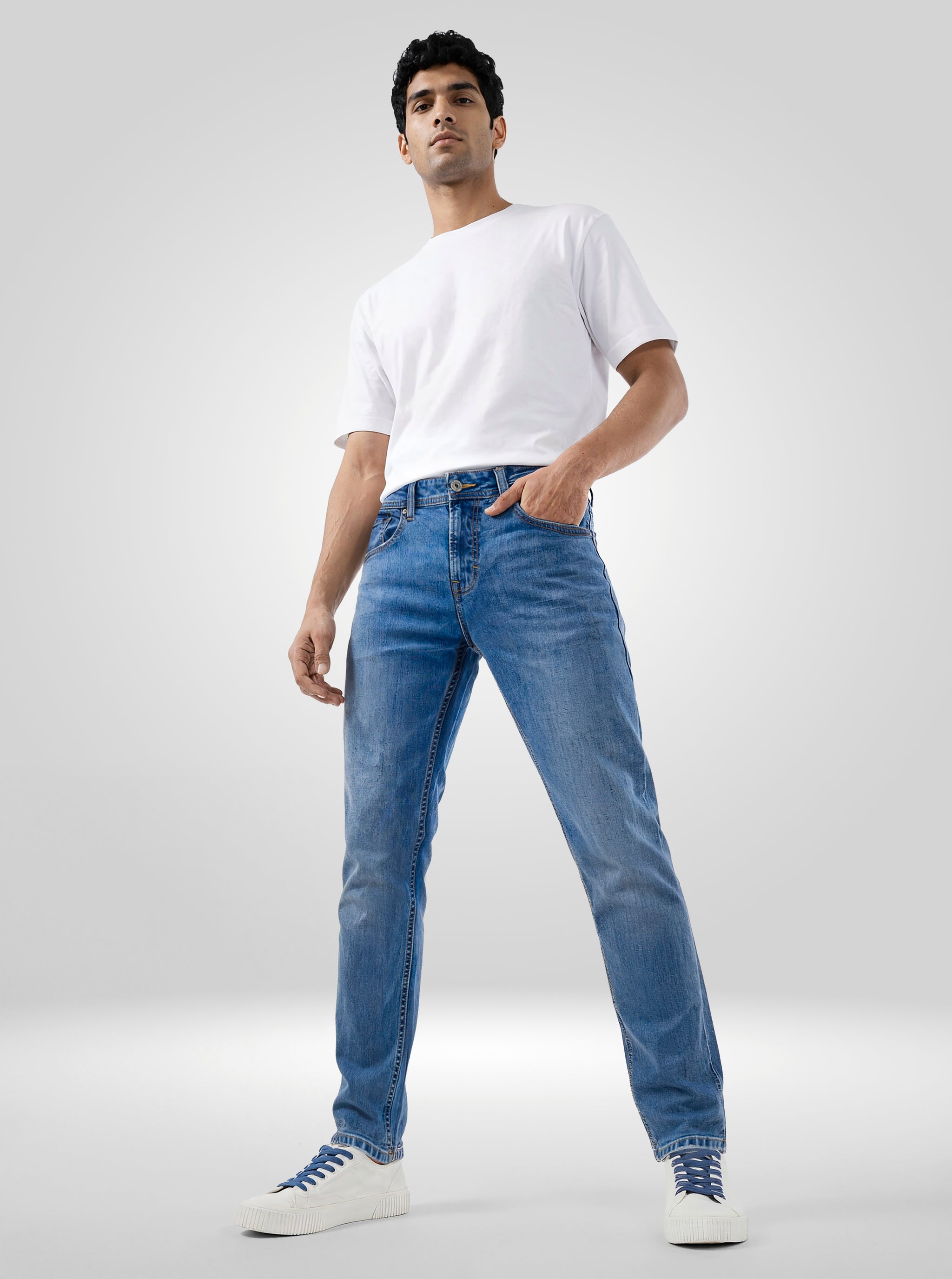 Men Jeans Slim Fit Light Blue Mid Rise