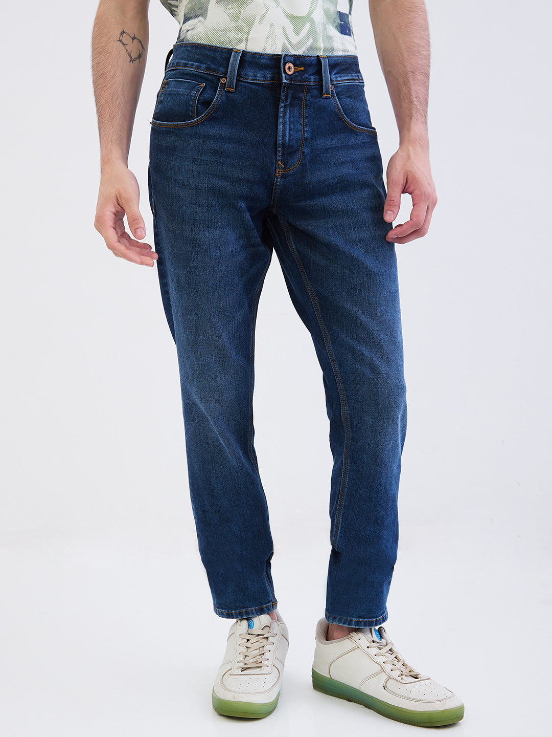 Spykar Mid Blue Mid Rise Slim Fit Casual Jeans For Men
