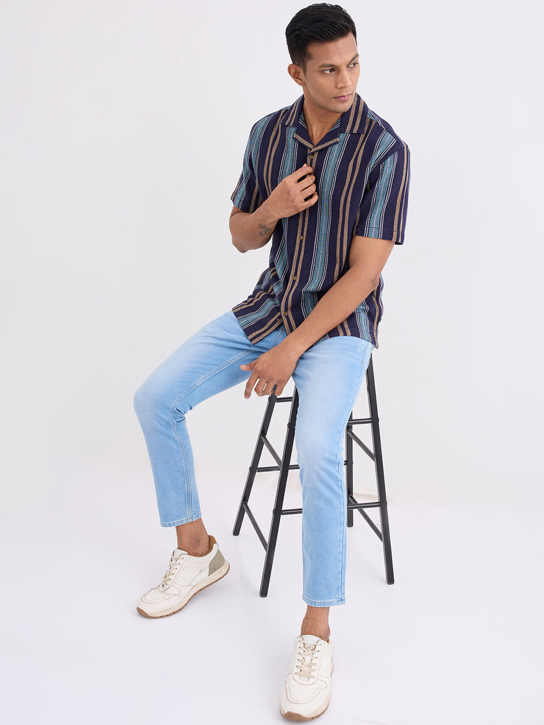 Spykar Ice Blue Mid Rise Slim Fit Casual Jeans For Men