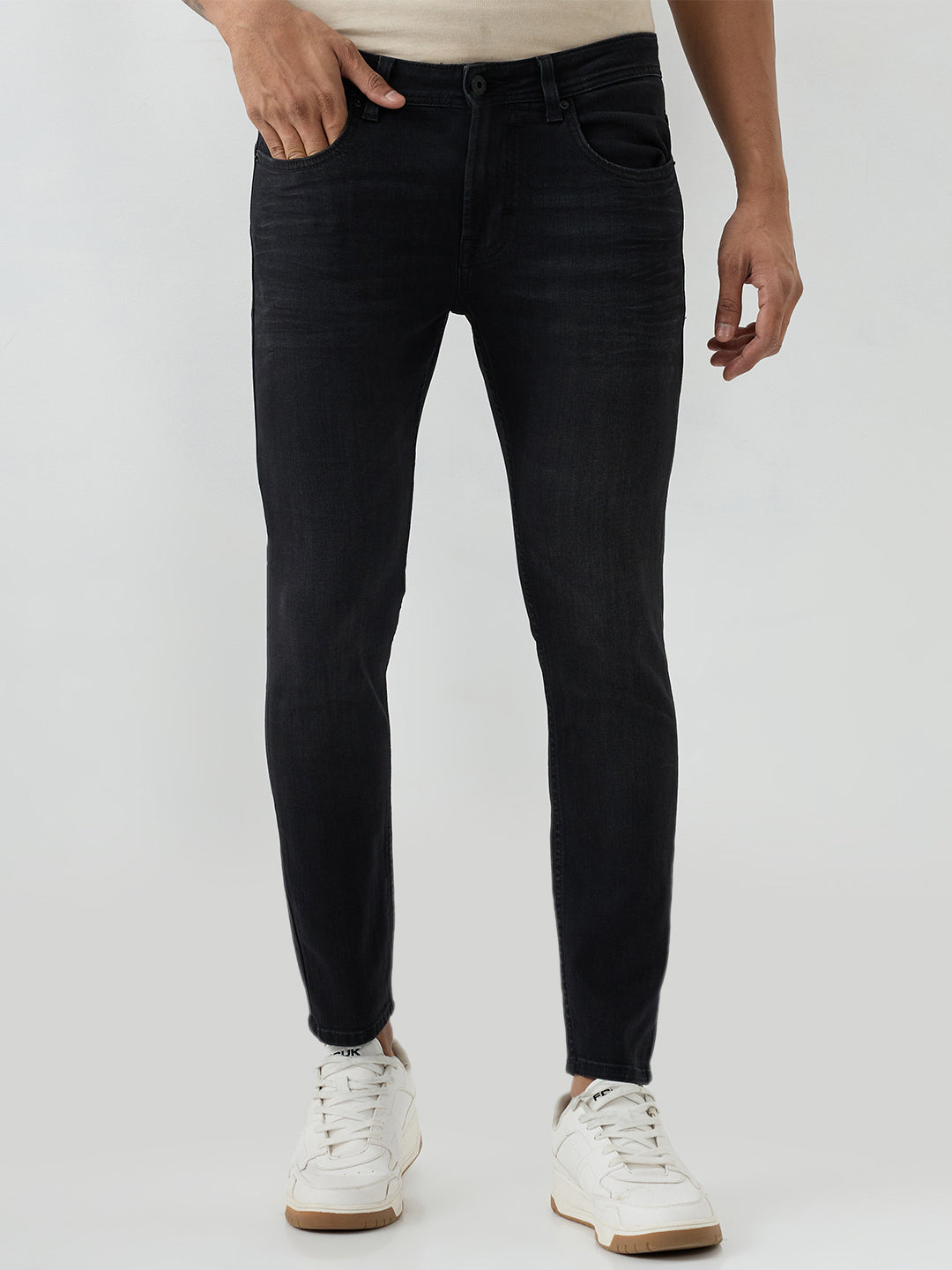 Spykar Black Slim Fit Mid Rise Jeans For Men